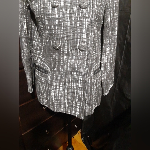 - J Crew Beaded Collar Blazer Women's Size 0 - Picture 4 of 12